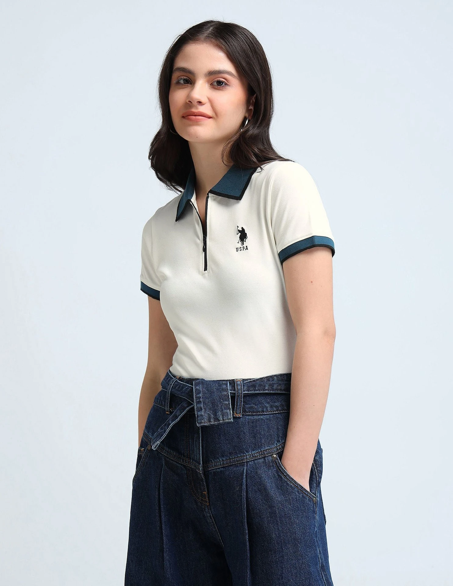 Contrast Collar Zipper Polo Shirt — photo 1
