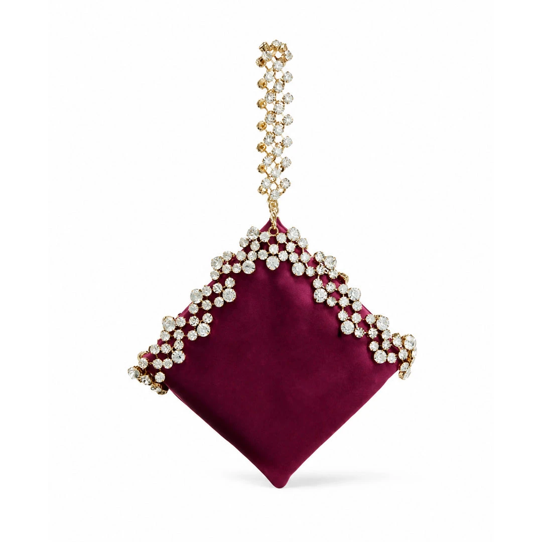 Karla in Burgundy — photo 3
